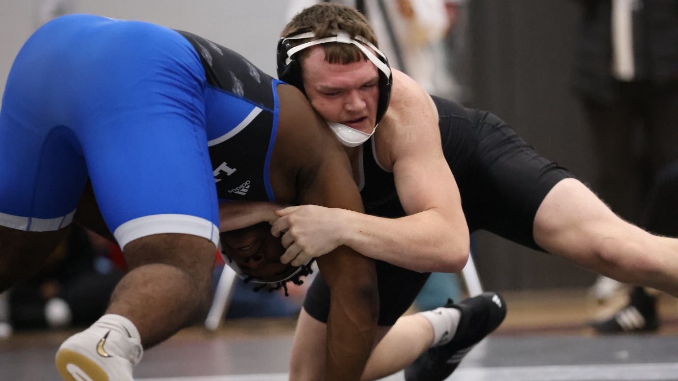 Jake Heady wrestling