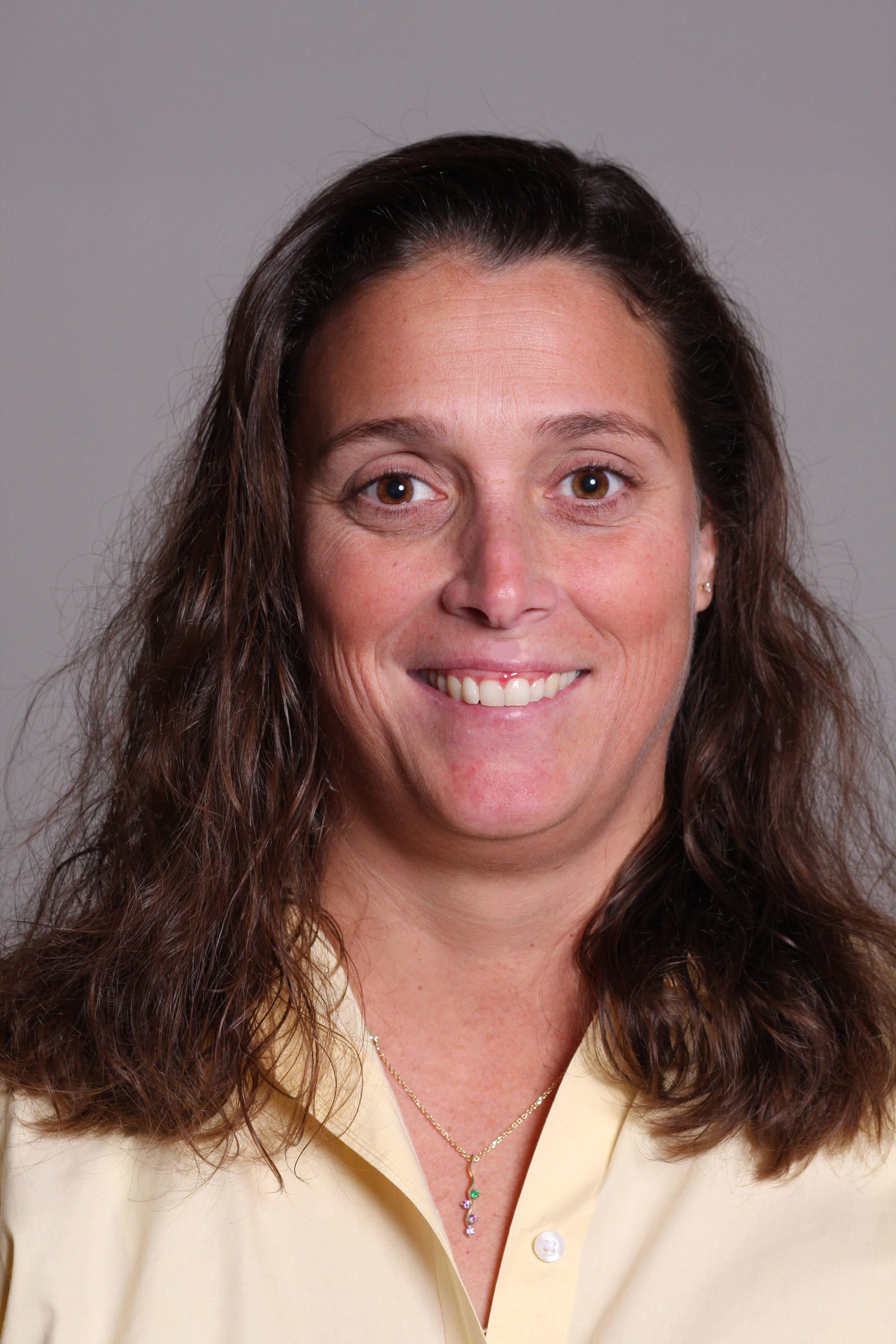 Cathy Hummel headshot