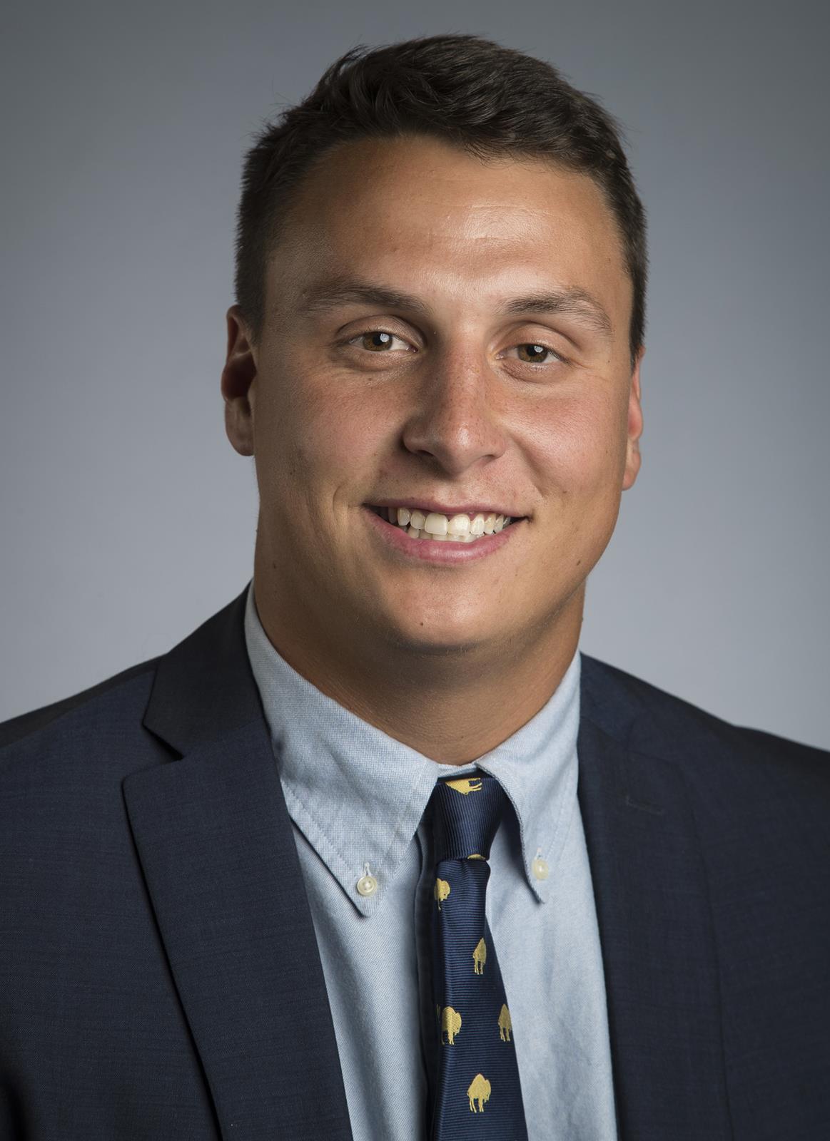 Tuttle_Nick headshot web