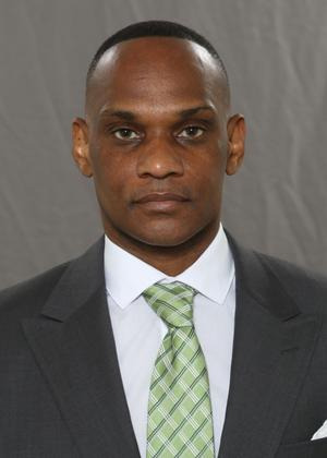Gravelle Craig Headshot
