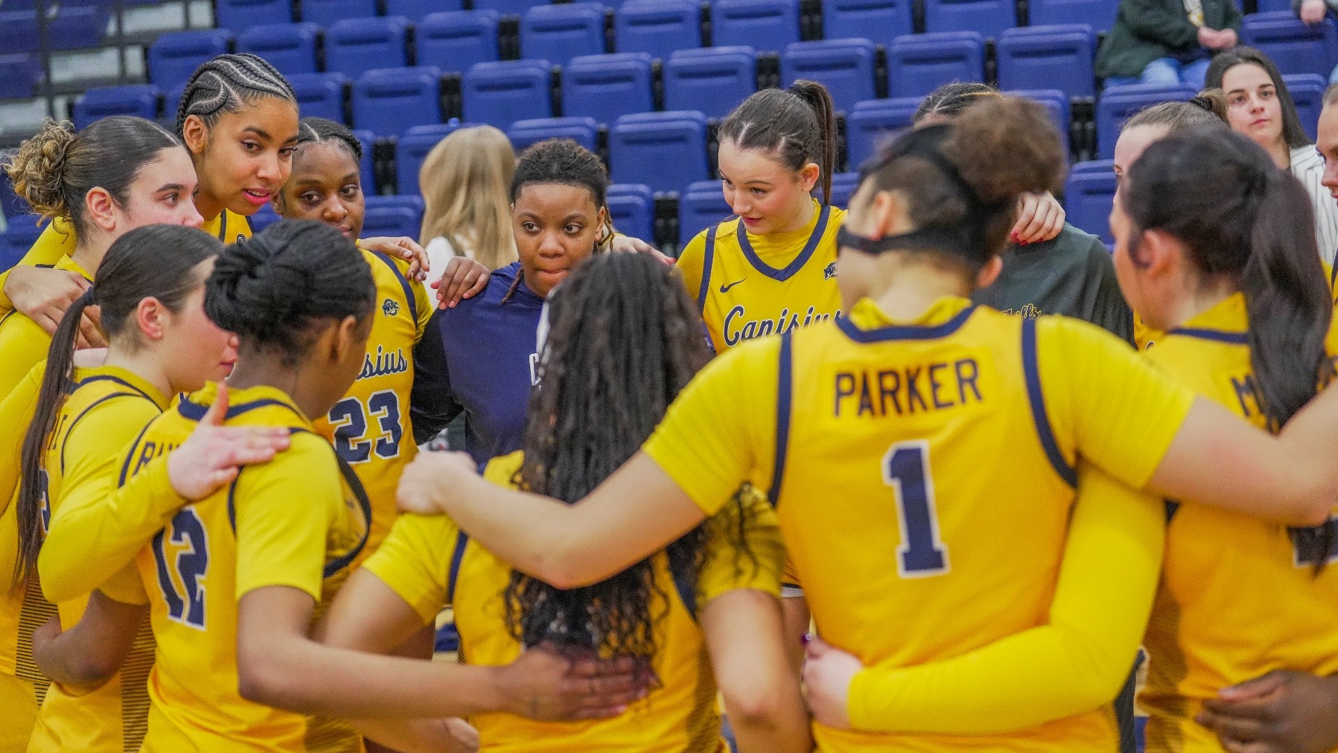 WBB Team Huddles Pregame vs Mount St. Mary's at the Koessler Athletic Center.