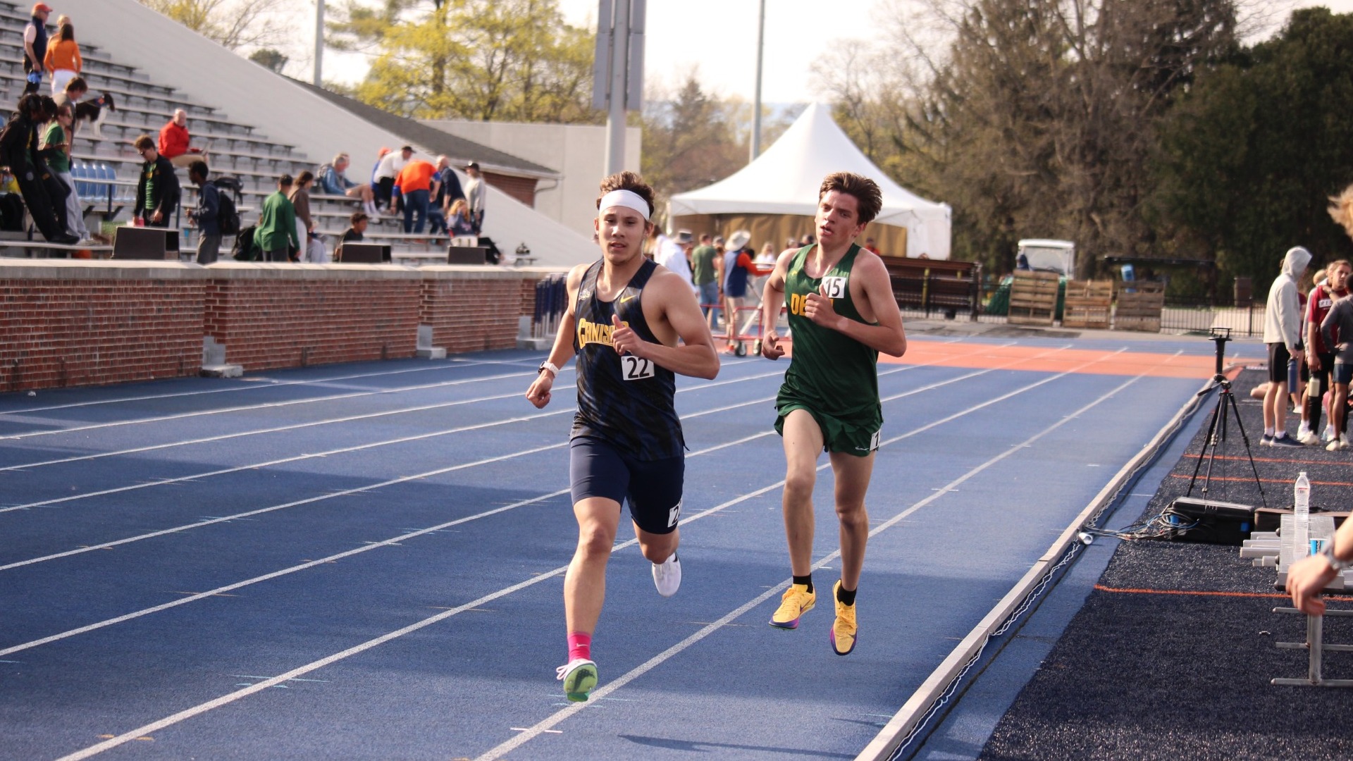 Mason Allee-Castro competes in the Bison Outdoor Classic - April 11, 2026