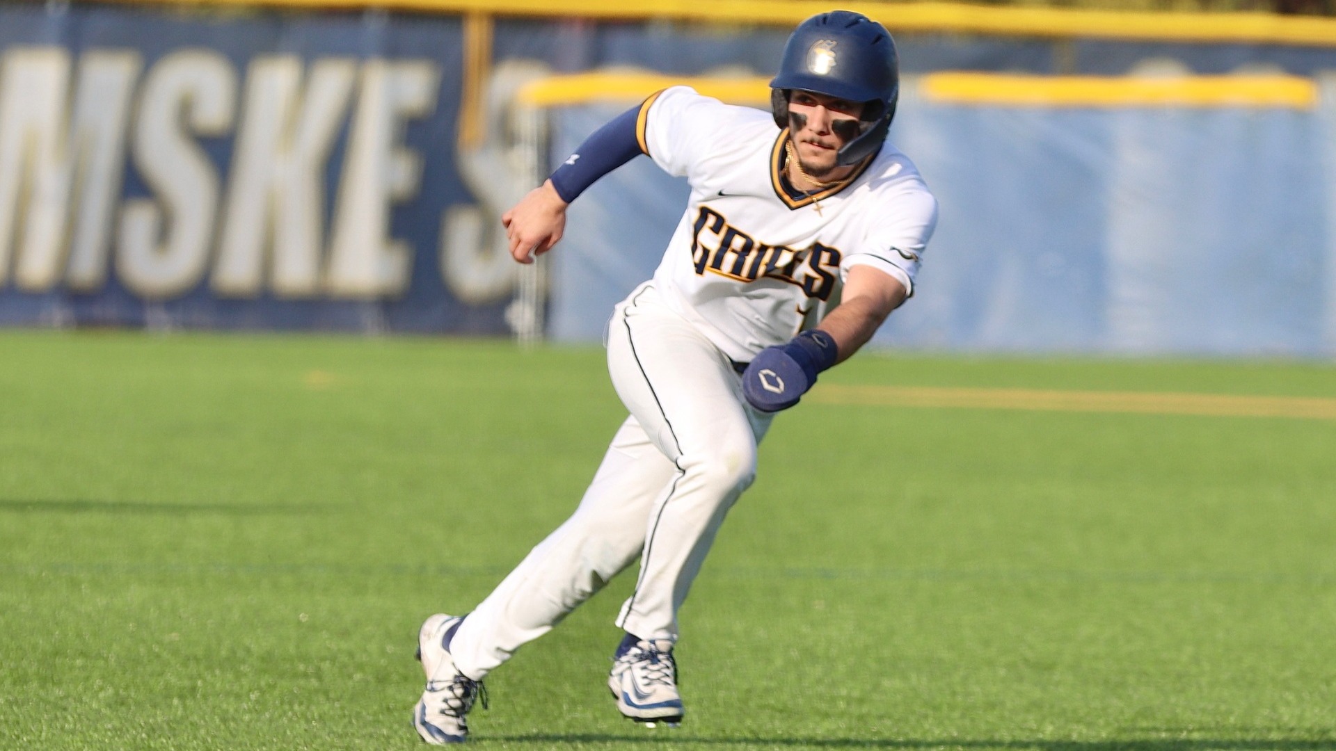 Andrew Marcello on the bases against Saint Peter's - April 3
