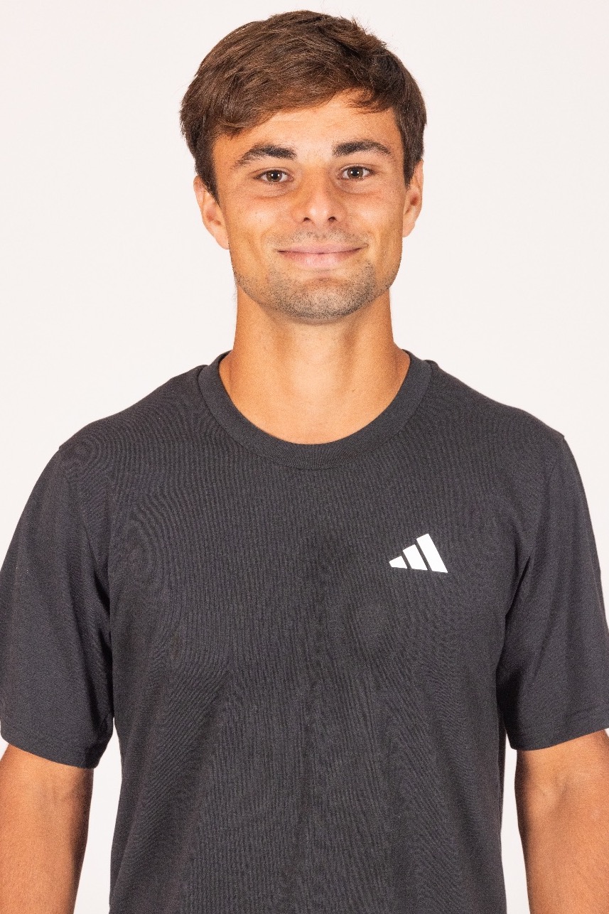 Milos, Martin