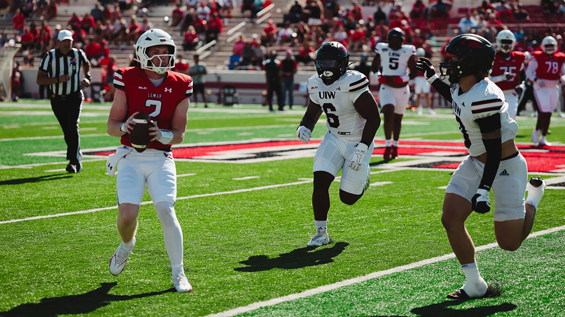 Jeremiah Young chase down photo for Lamar recap