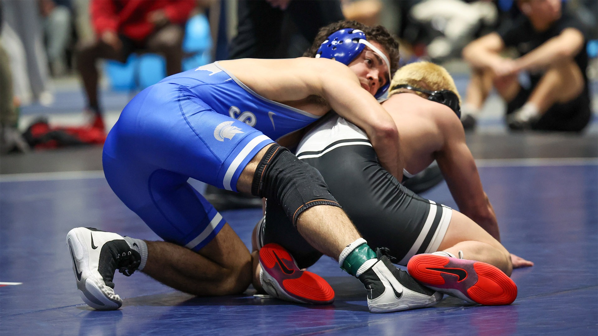 Alexander Greene Barrios wrestling at the Del Rosa Open