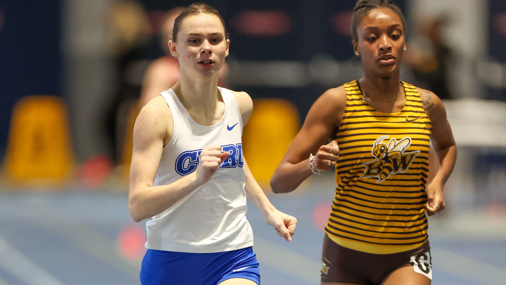 Elizabeth Crossan running