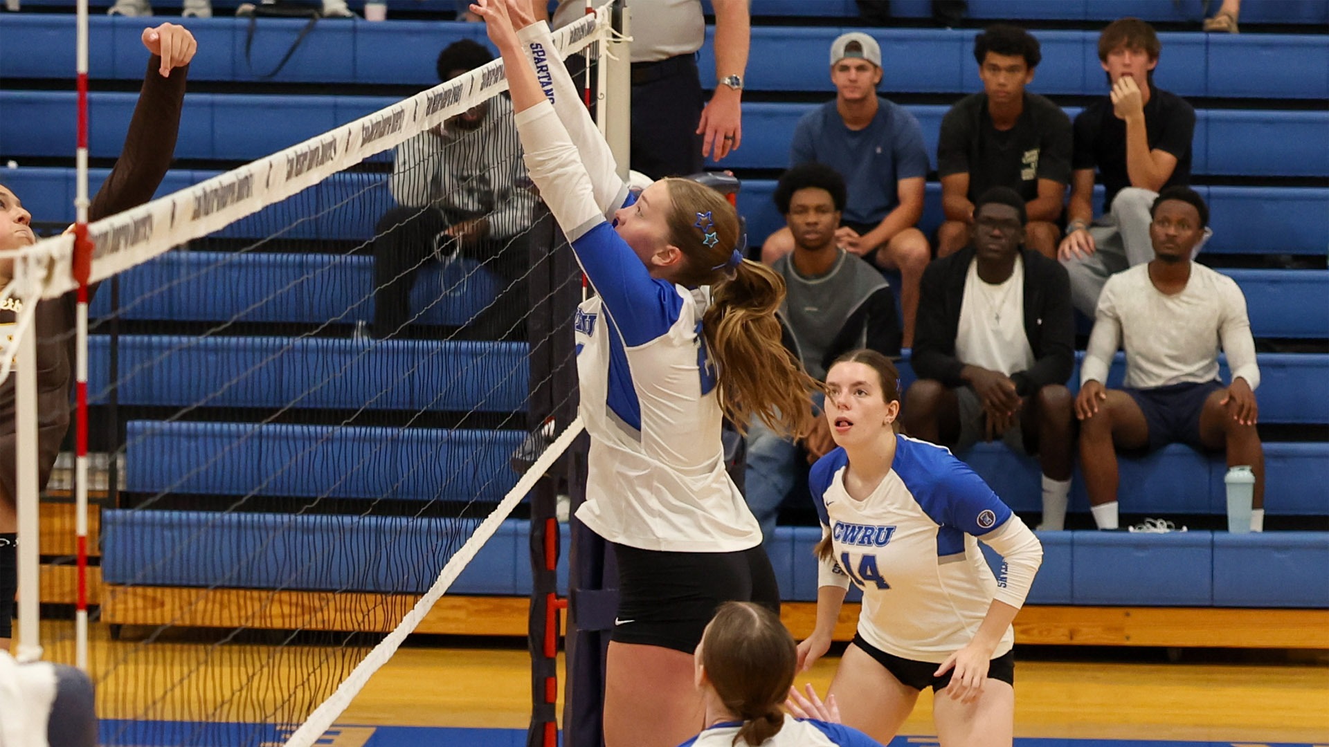 Ava Felgar going up for the block against BW