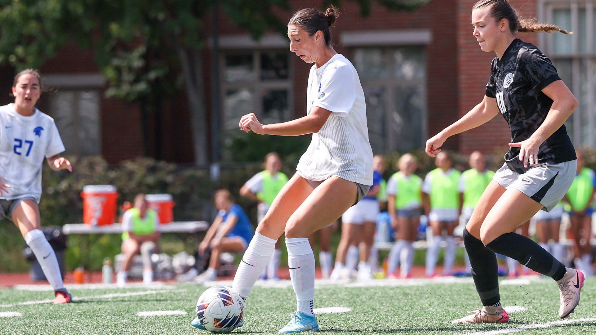 Sophie Berman dribbles around a Capital defender