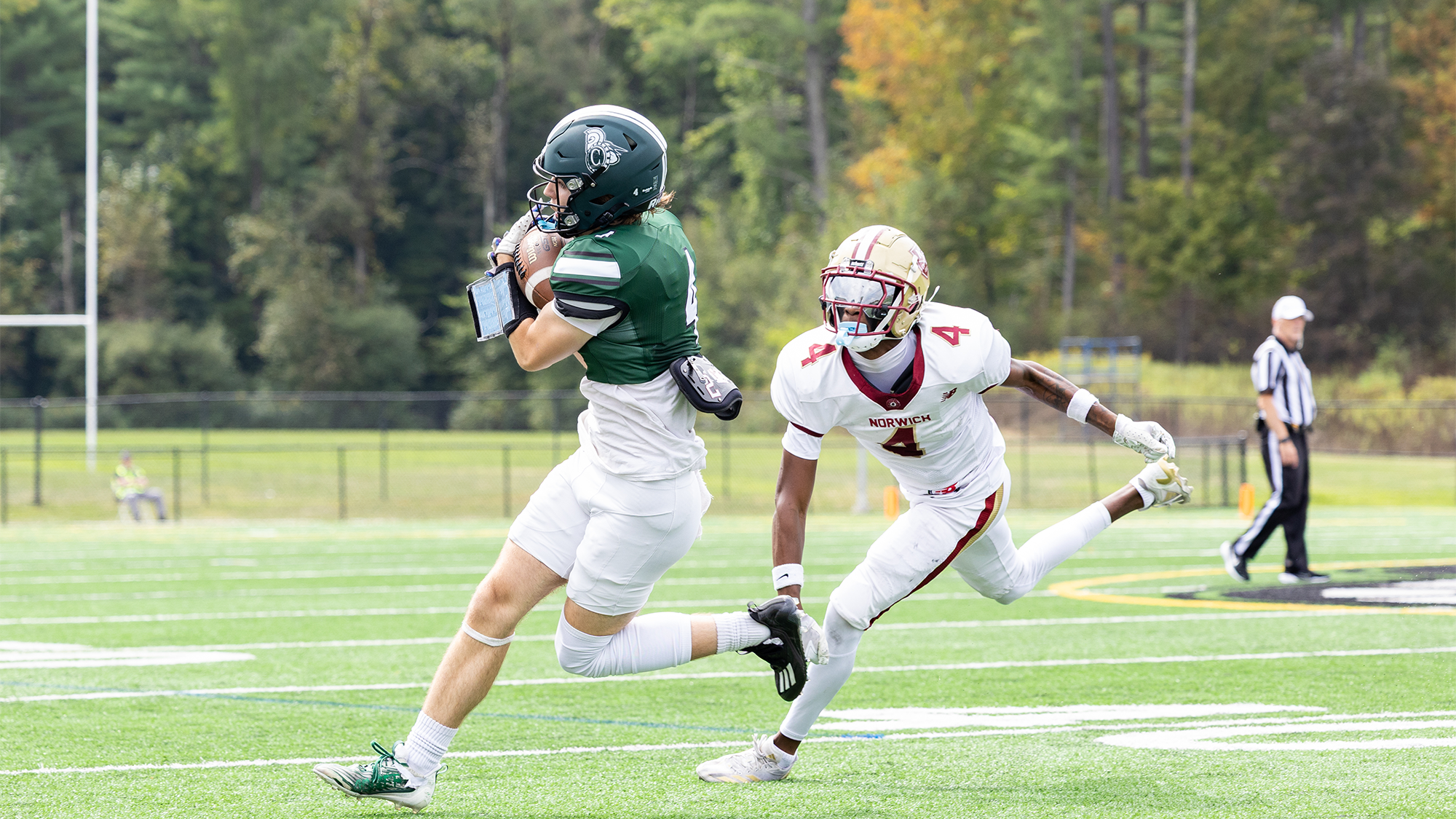 Doherty IV protects ball on run against Norwich