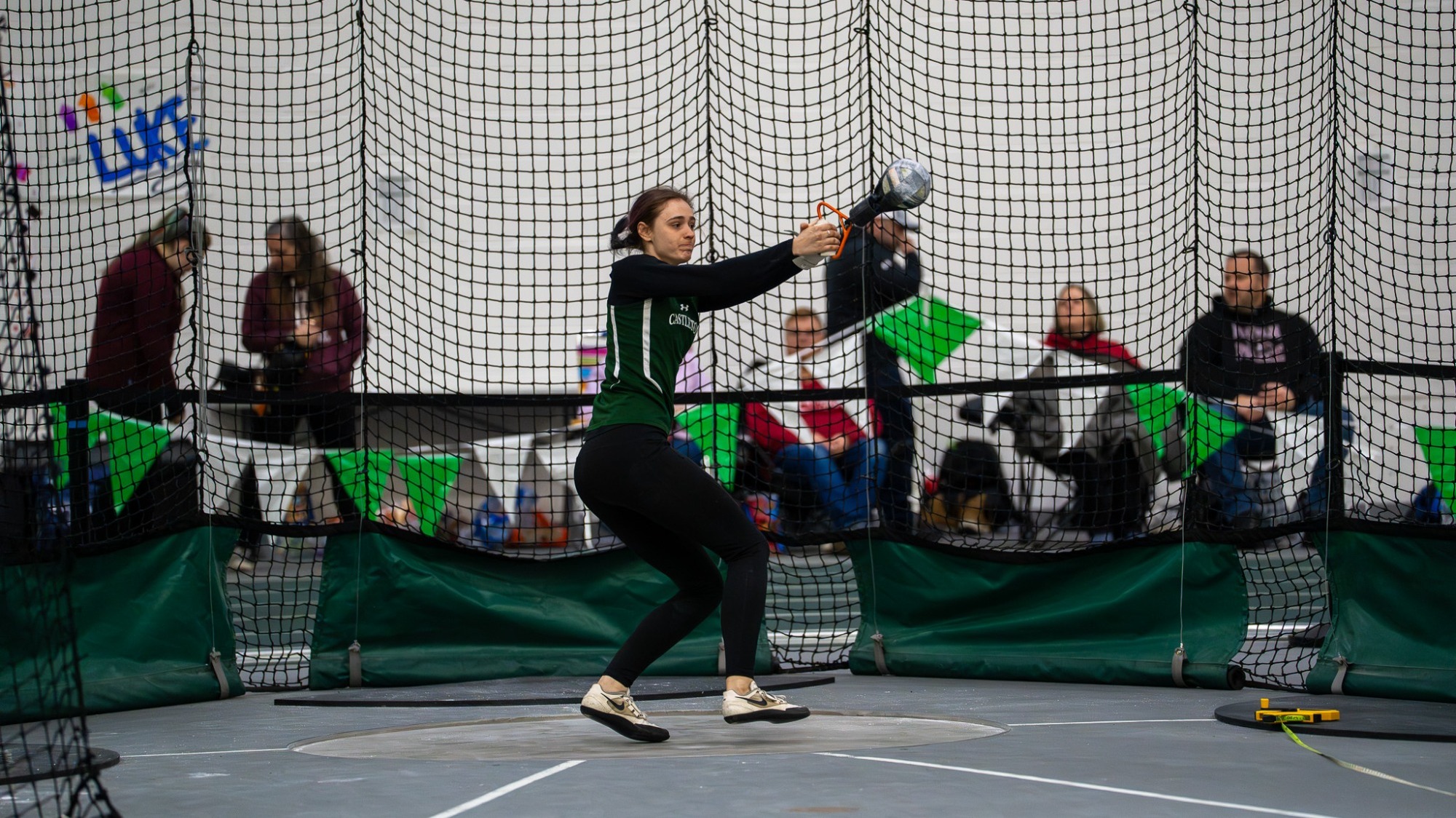 Isabell Lanfear winds up for weight throw