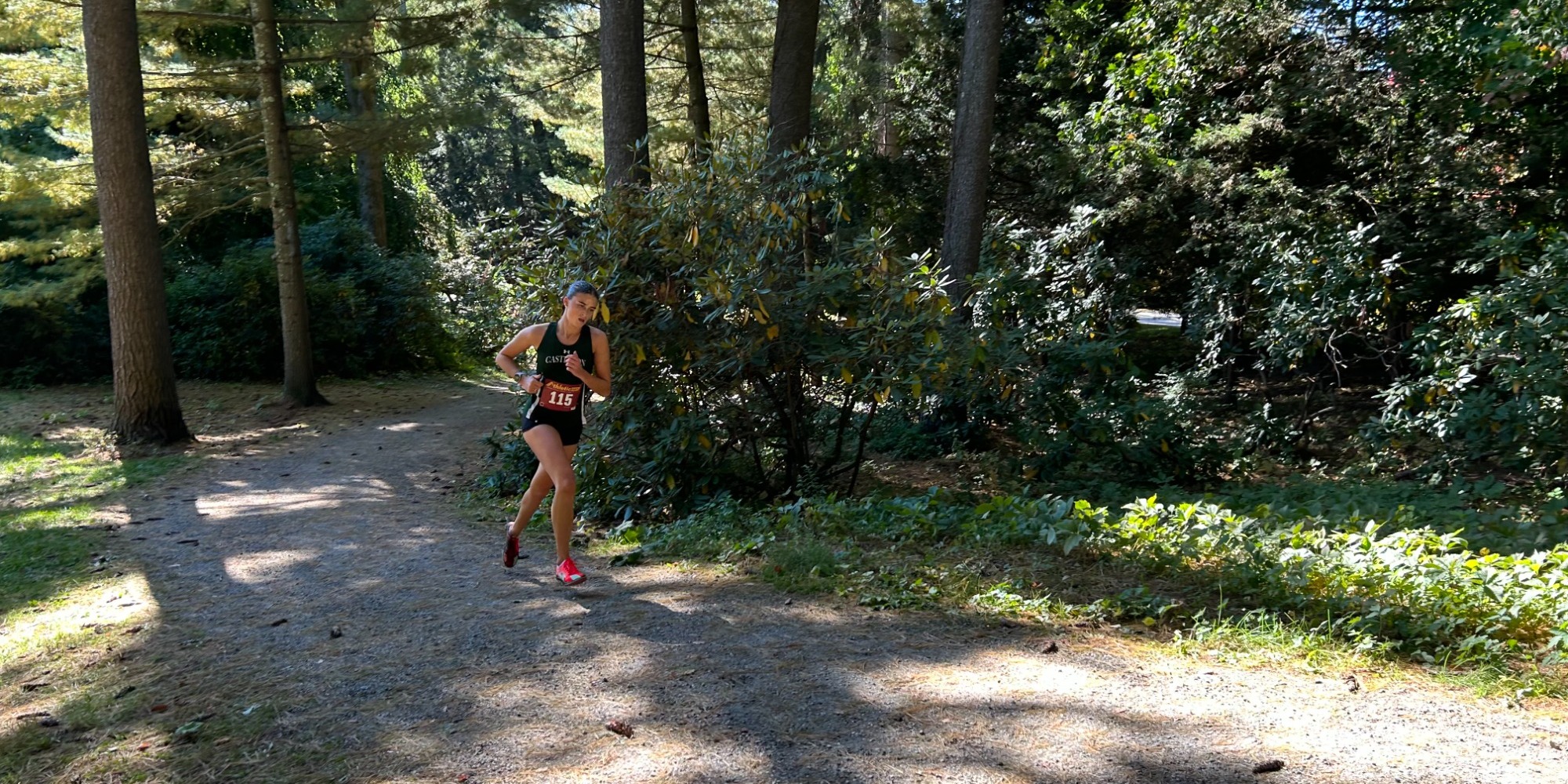 Lanza Bellomo running the cross country course
