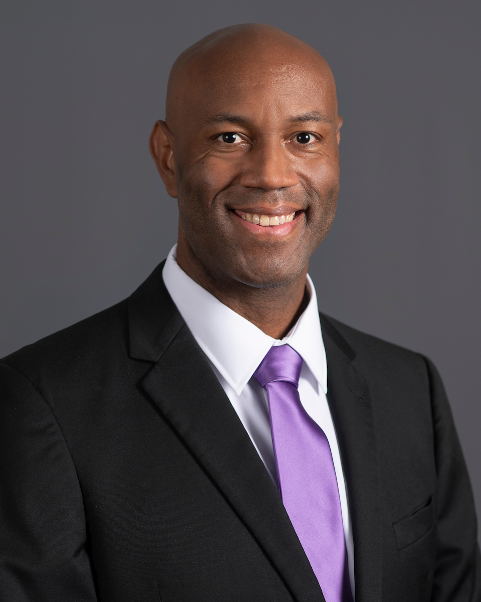 Dennis Thomas - HEAD - 2021