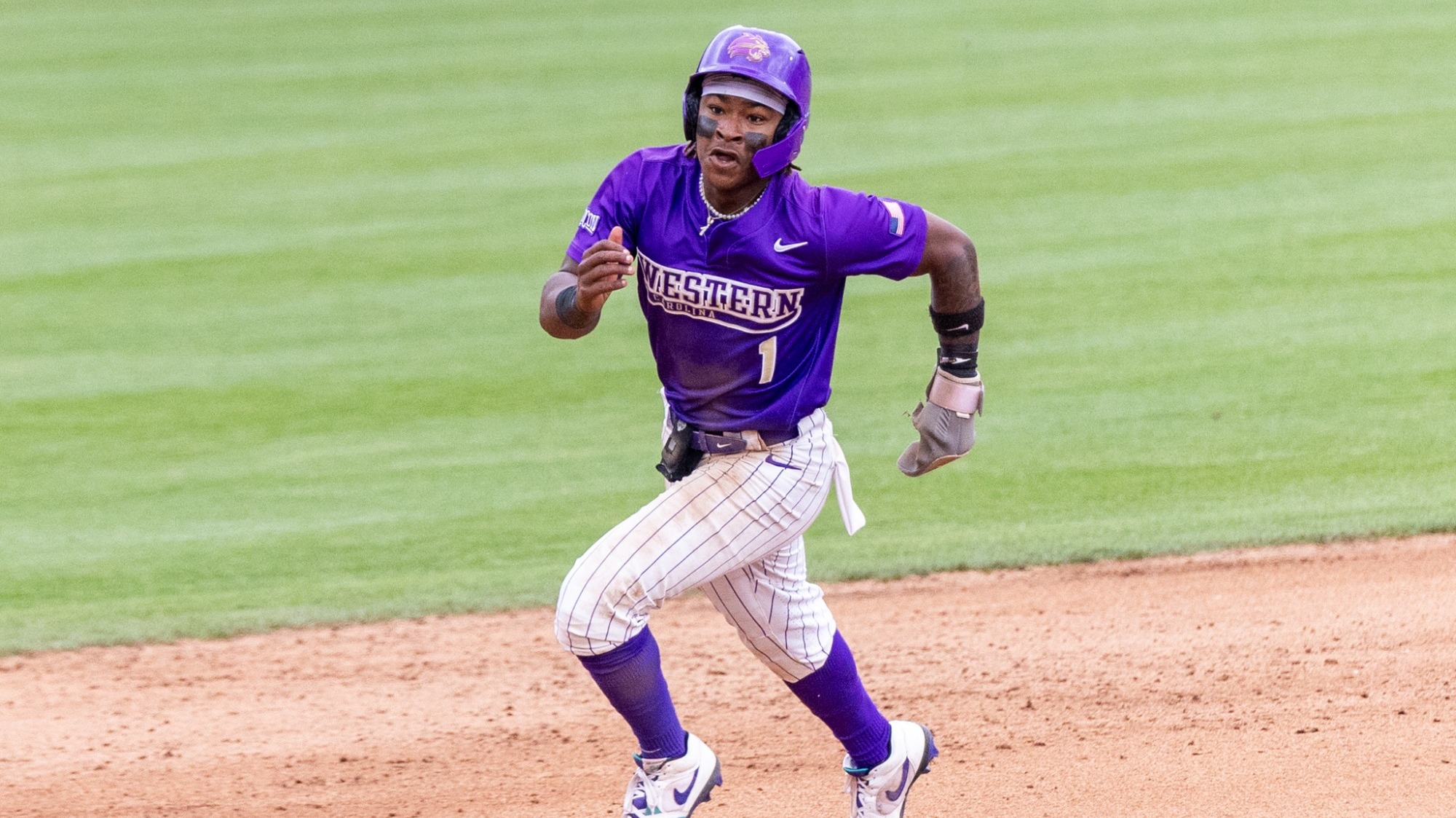 Elijah Smith - Base Running vs. Morehead State