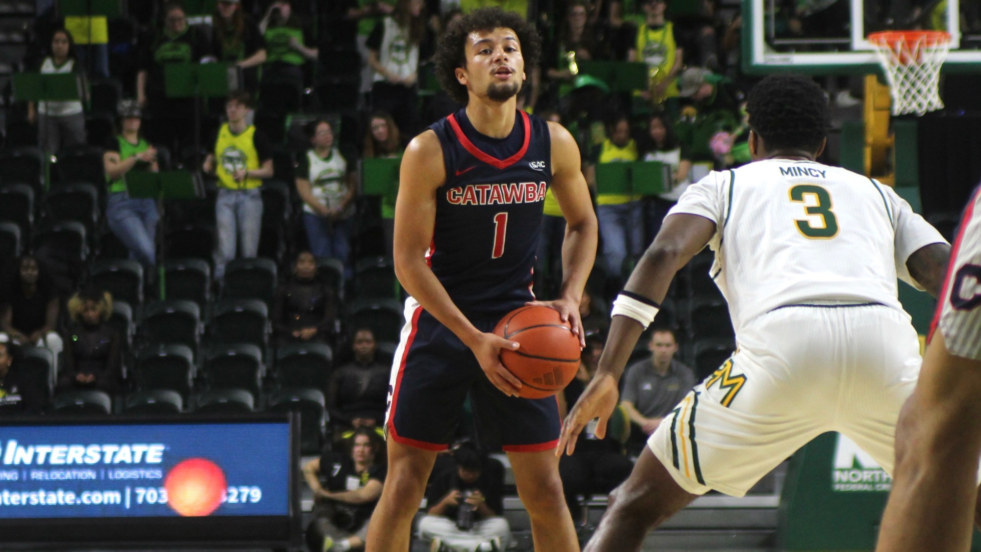 Carson Daniel setting up a play at George Mason
