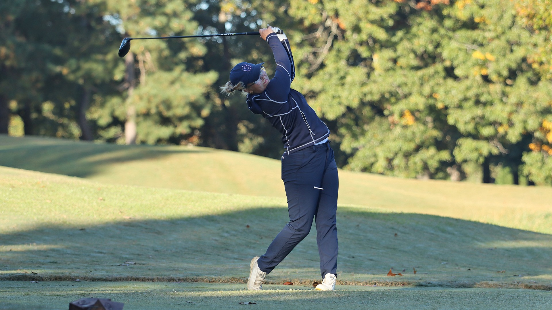 Sara Kristinsdottir teeing off at the UNCG Collegiate