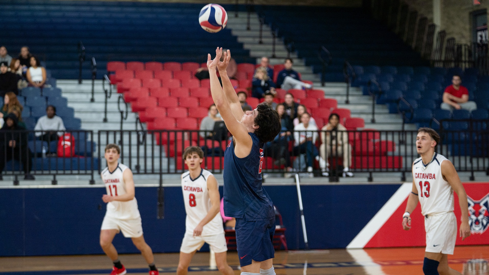 Max Adkisson tossing a set