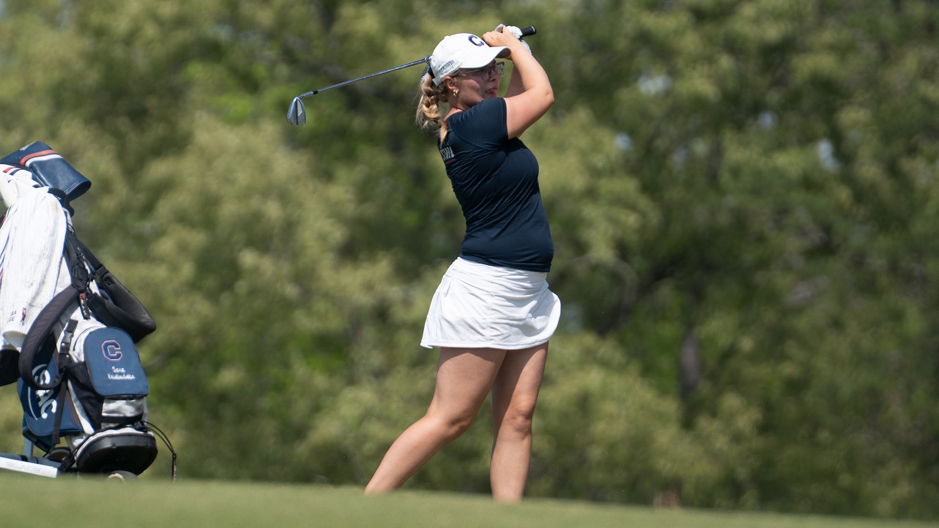 Sara Kristinsdottir taking a shot at the South Atlantic Conference Championship