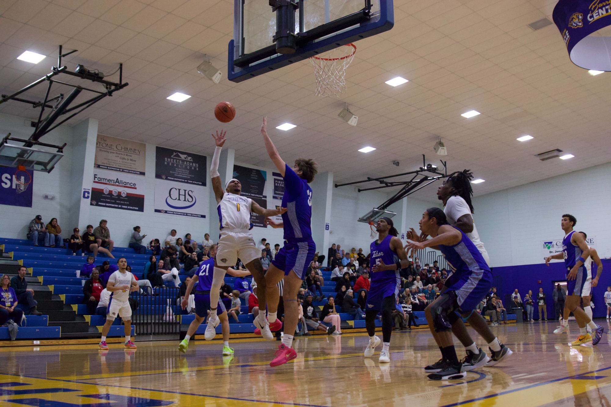 Chris Whitten Finish