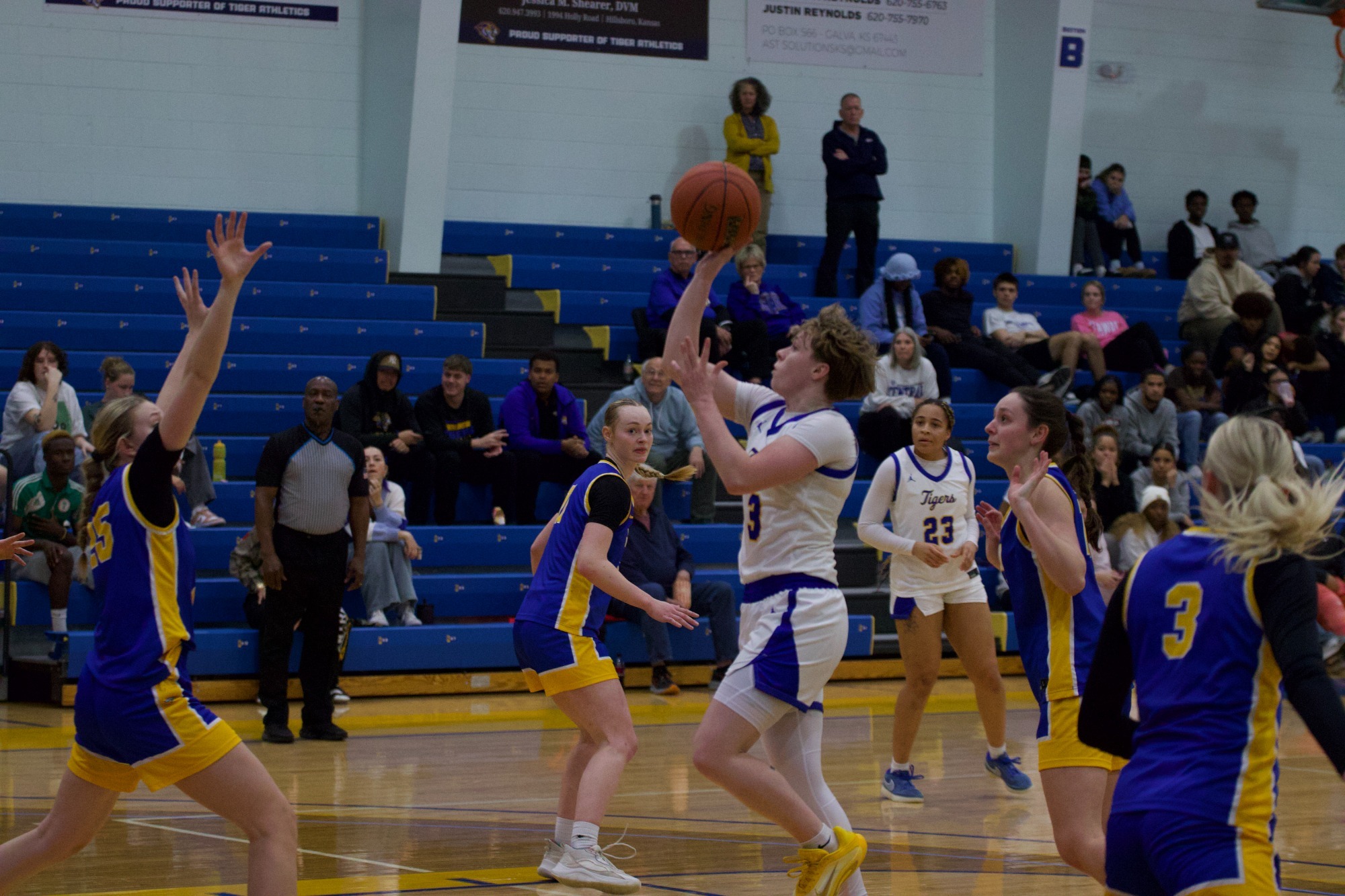 Chloe vs JBU Driving