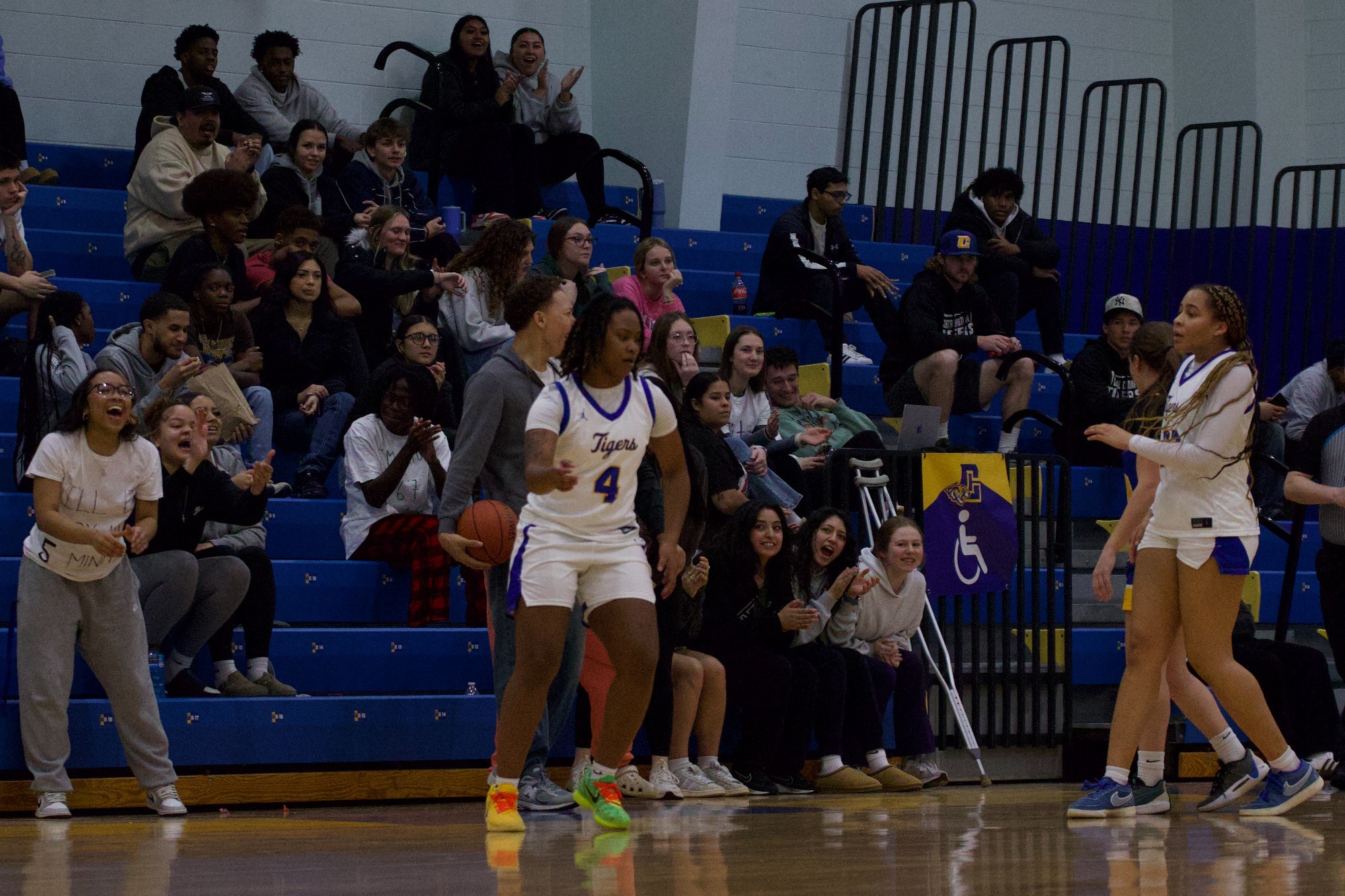 Shamaya Brown vs JBU