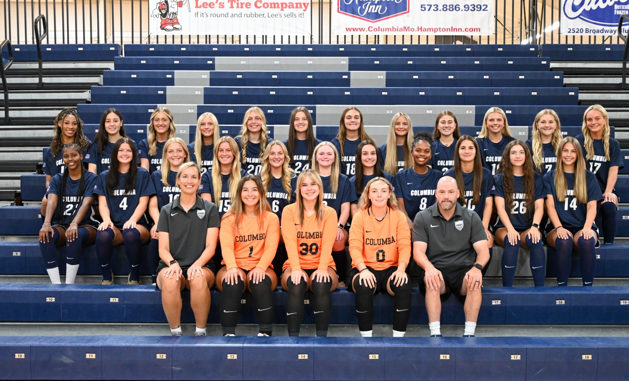 womens soccer team pic