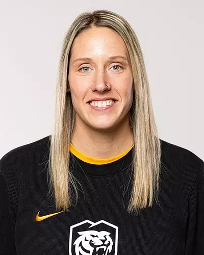 Nikki Binetti 2025