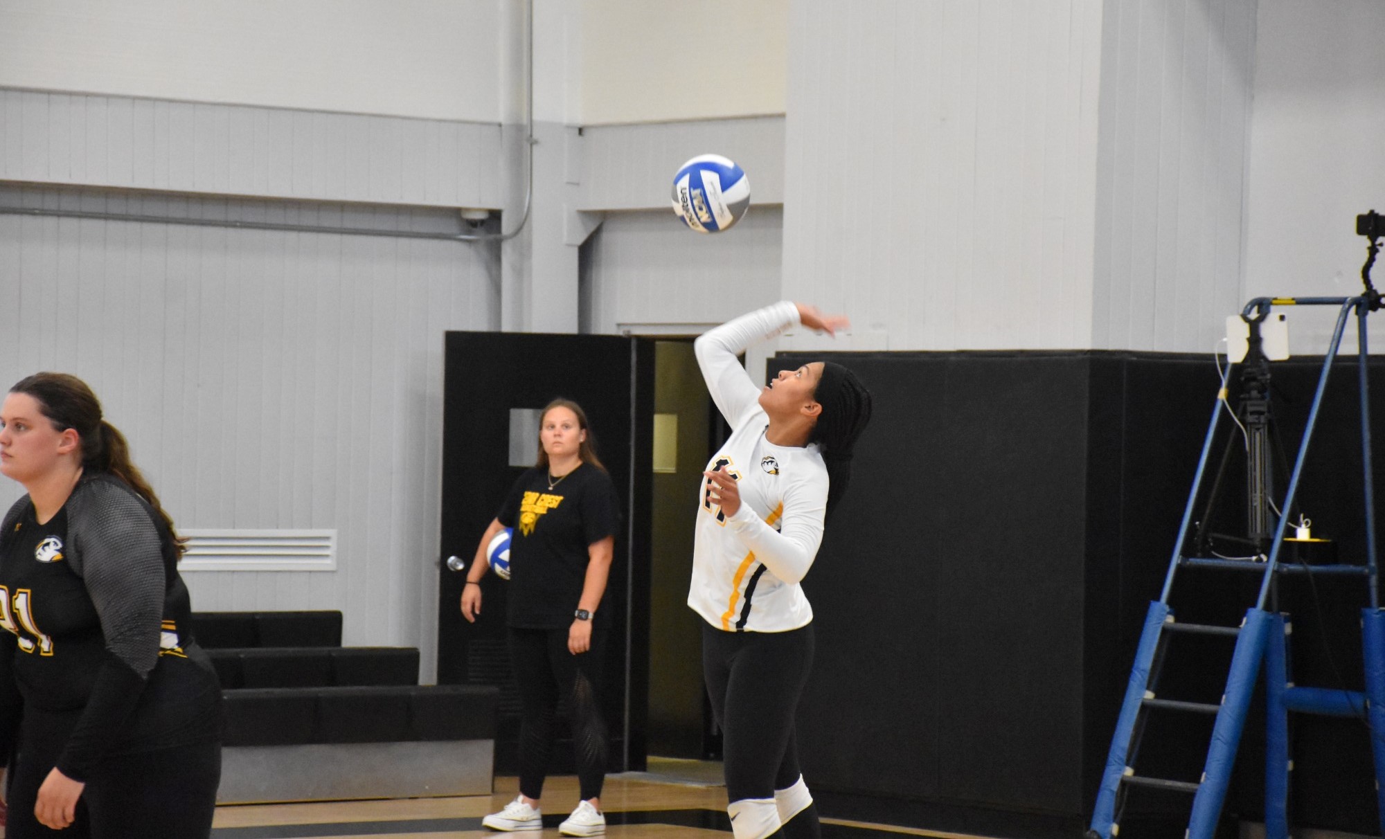 Volleyball Takes Stockton the Distance; Falls in Five Sets Cedar