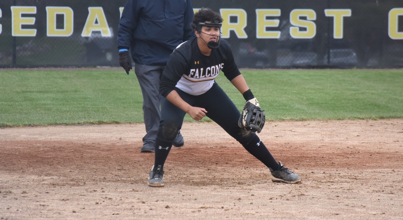 Softball Upended By Rosemont Cedar Crest College Athletics