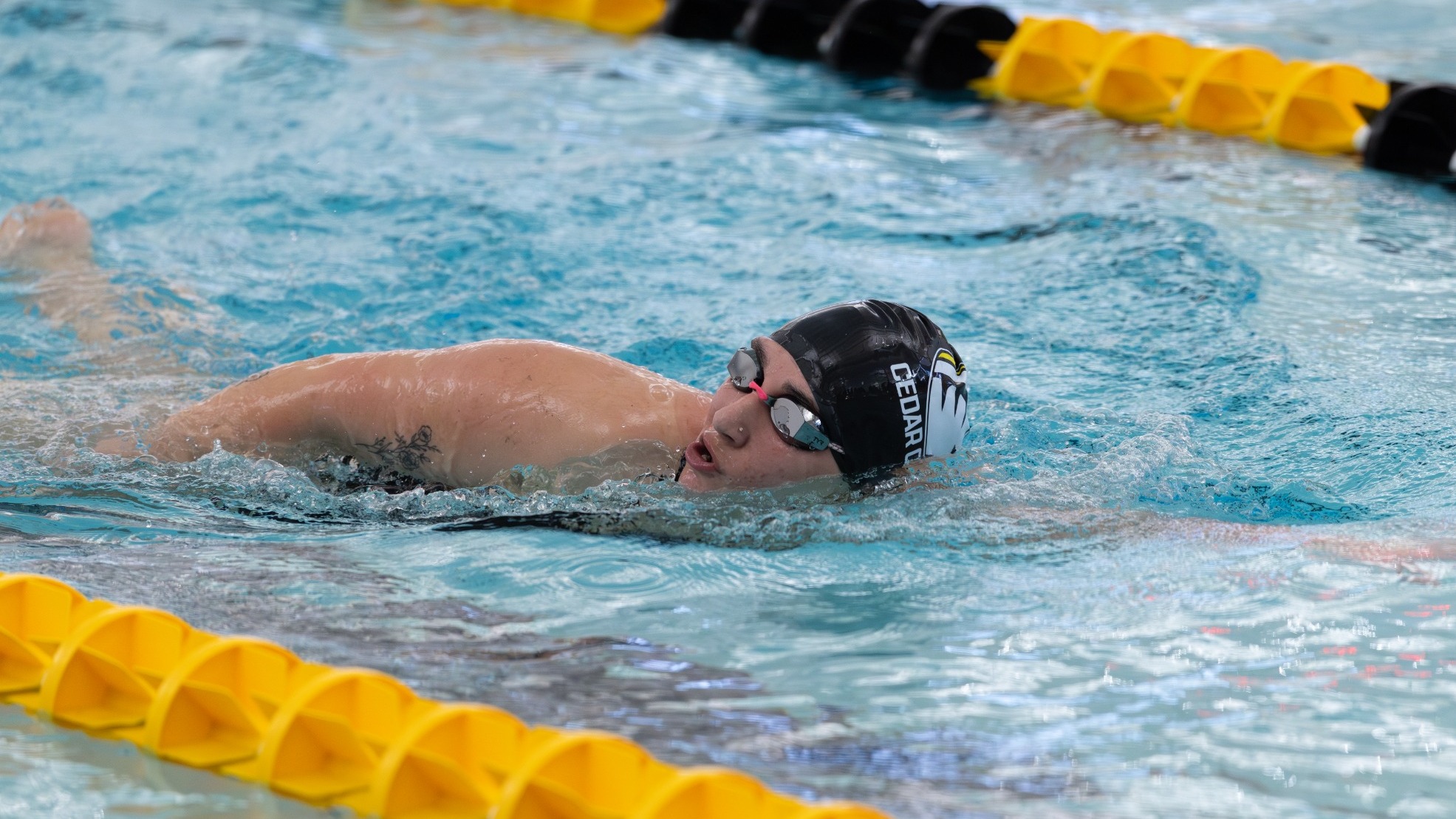 ReinhartSwim2526Action