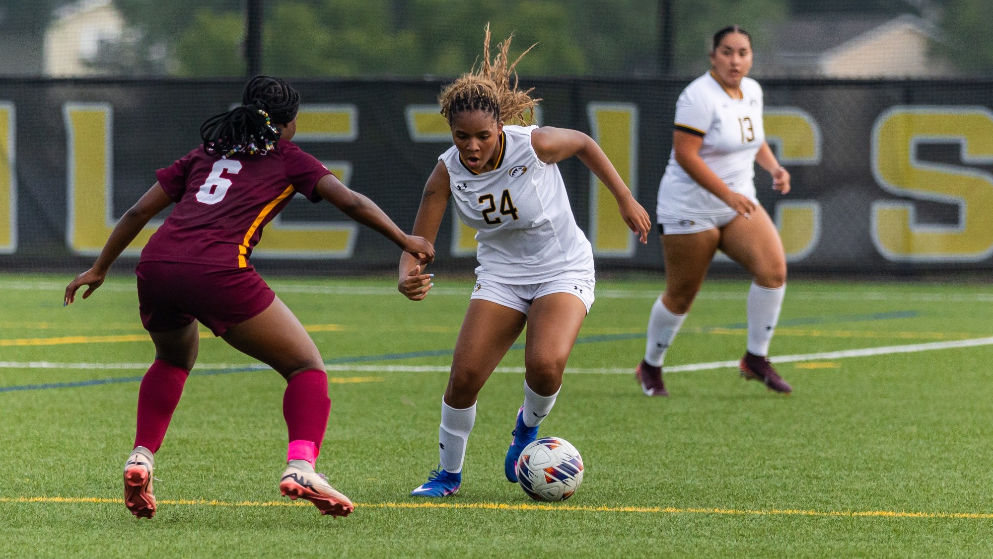 AmiyahCarroll26Action