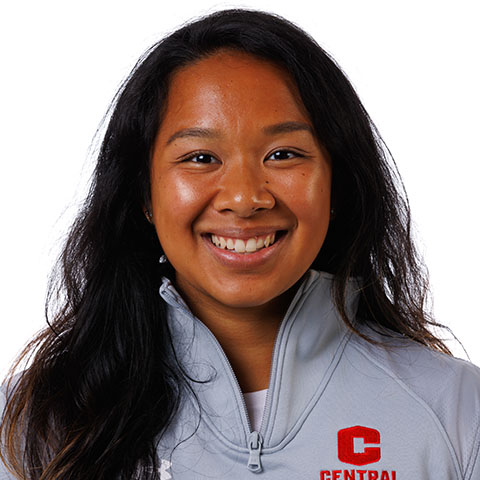 Laura de Rosales headshot