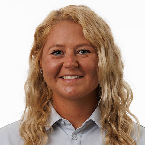 Katie Banowetz headshot