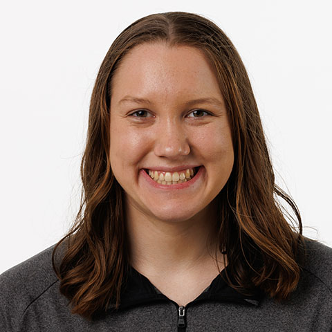 Erin Dederich headshot