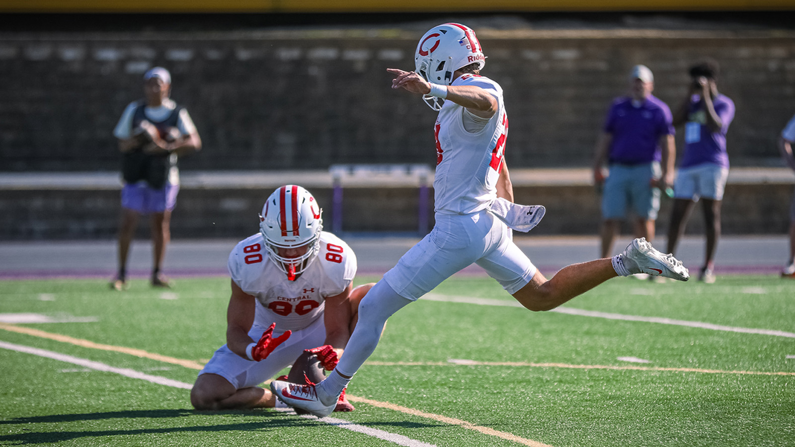Andrew Mohan field goal attempt