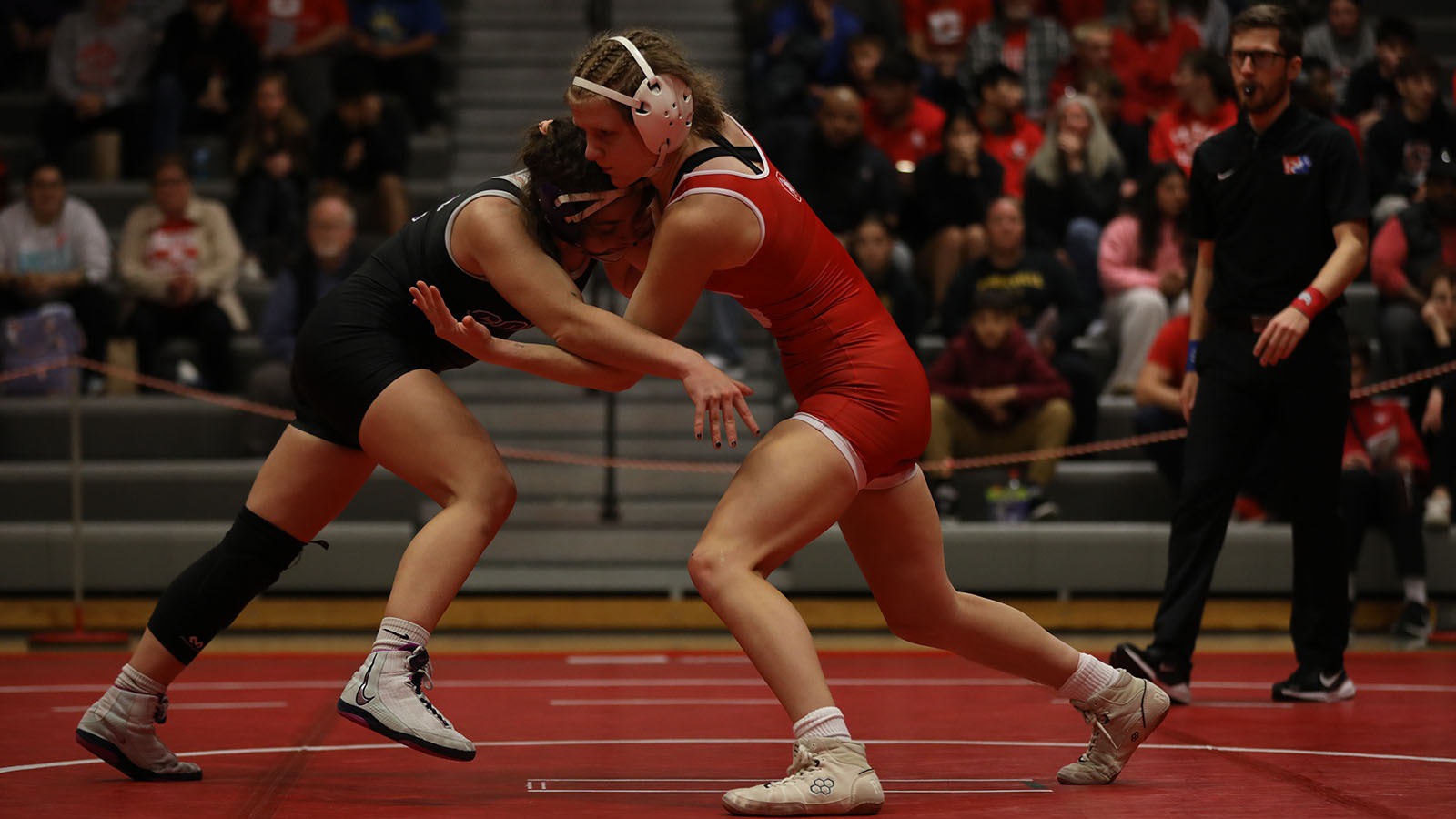 Esther Belzer wrestling against Cornell