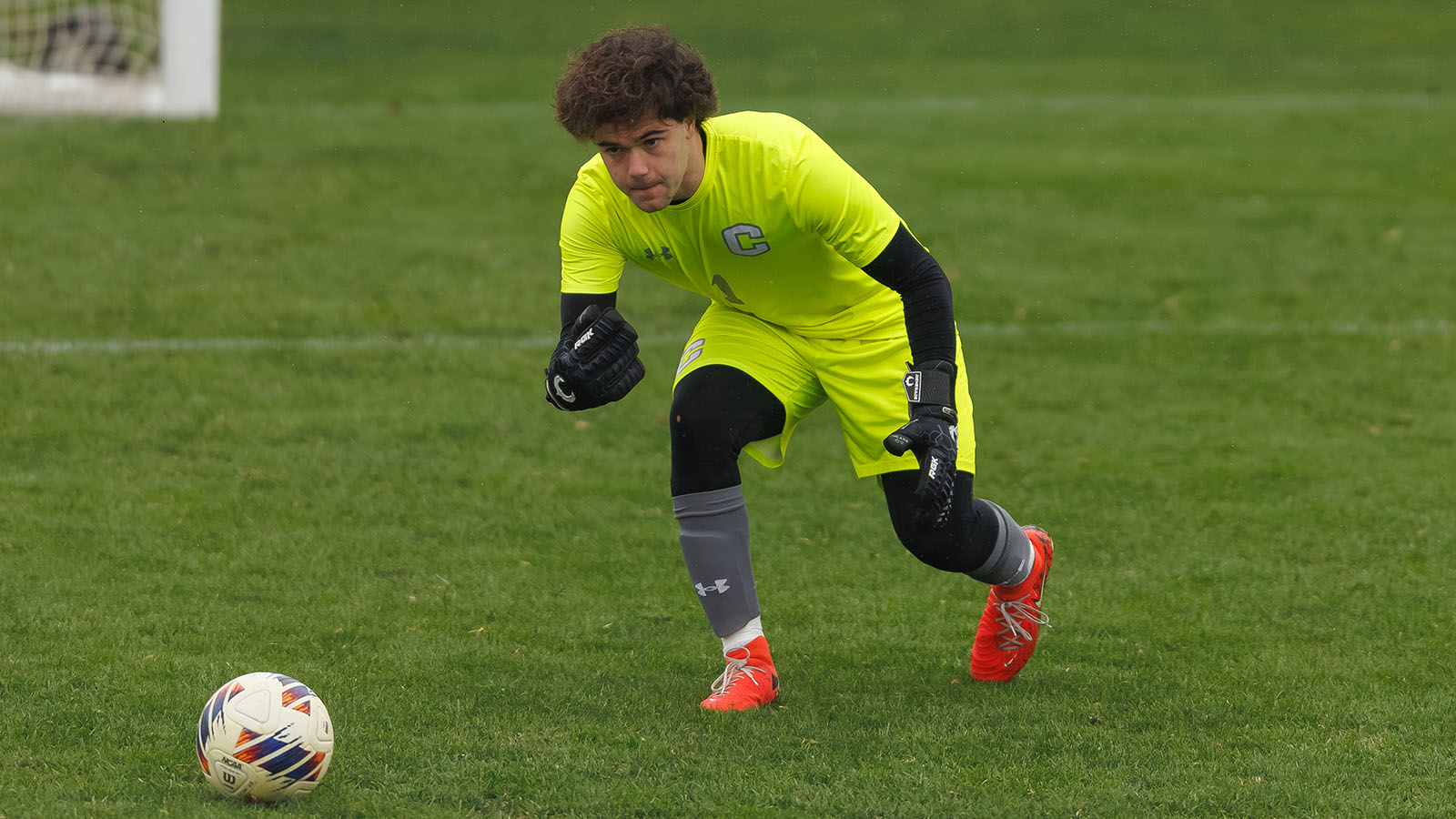 Morgan Finkenbinder rolls the ball