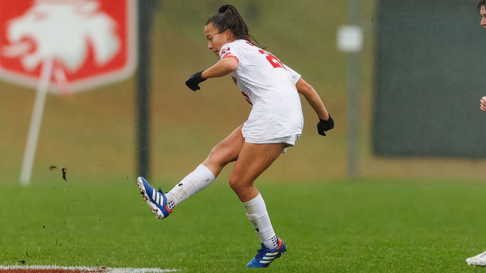 MiMi Pavelka makes a pass