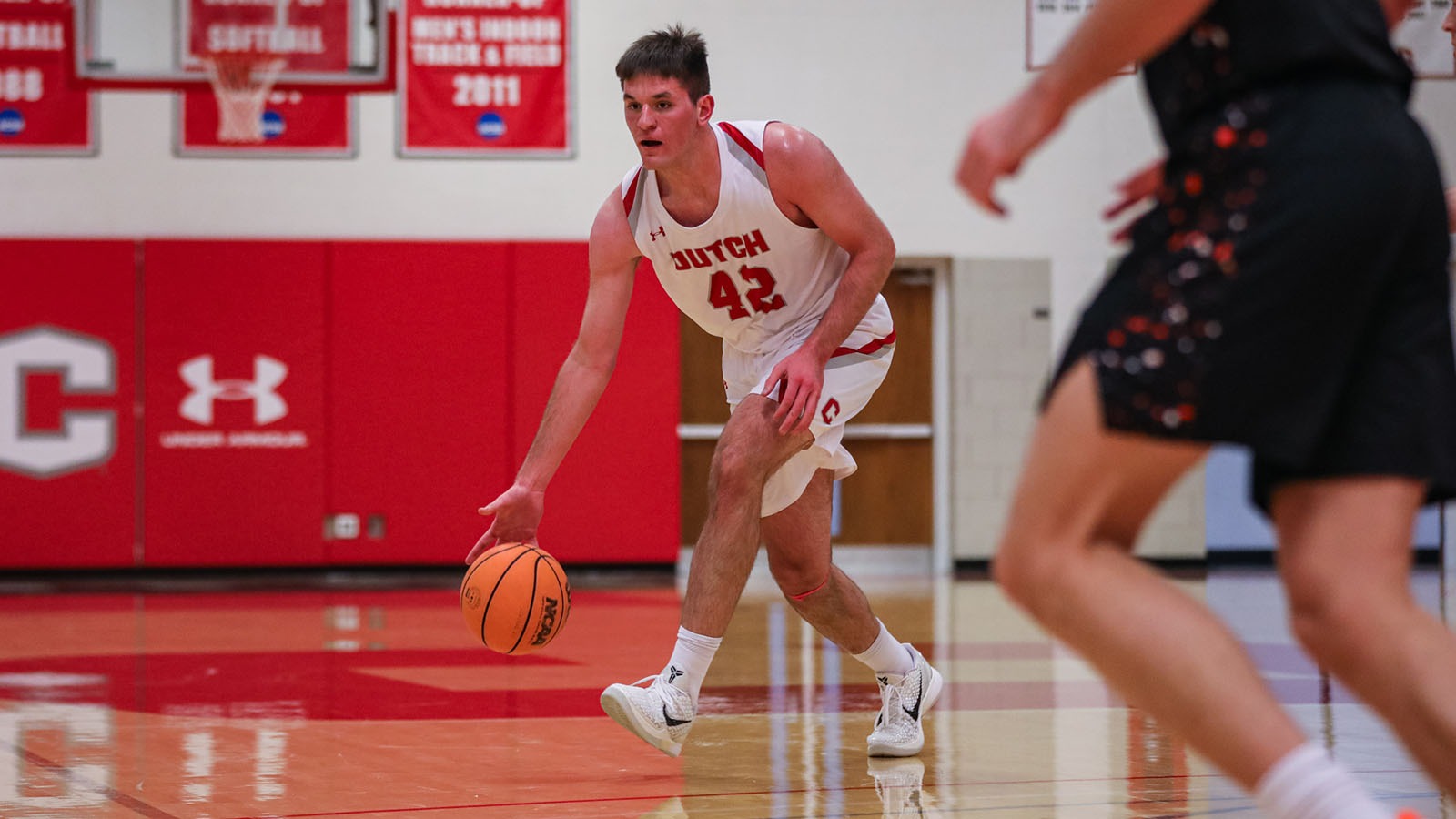 Anthony Gott dribbling the ball