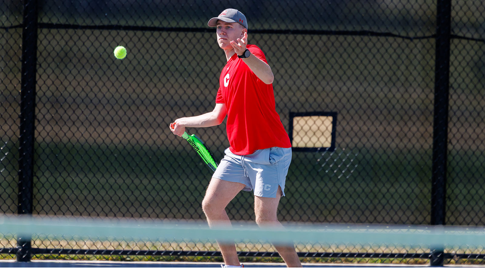 Gavin Jablonski ready for a forehand shot