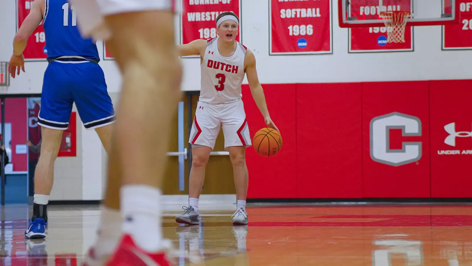 Bradley Curren directing his teammates with the ball