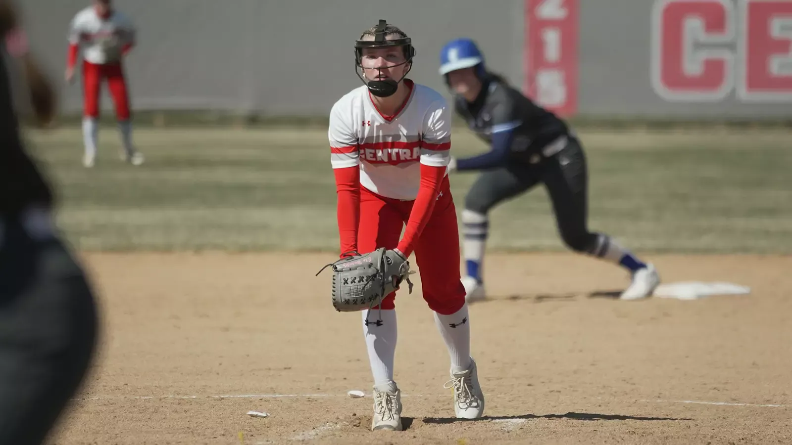 Ella Morse about to throw a pitch