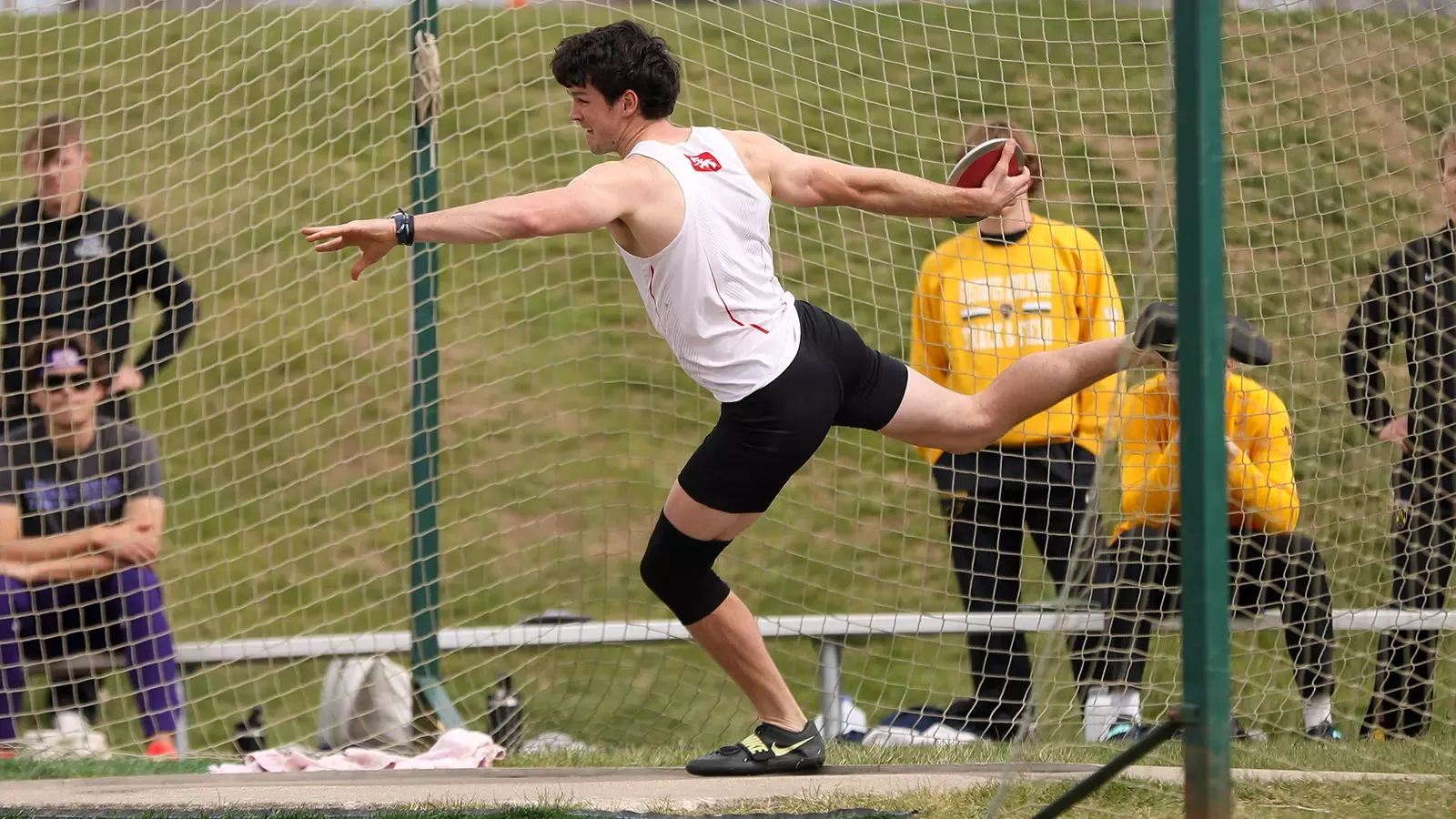 Kale Hobart getting ready to throw a discus