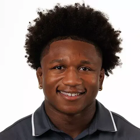 Central College Men's Wrestling Headshot for 2026-27 Season for Pierre Baldwin