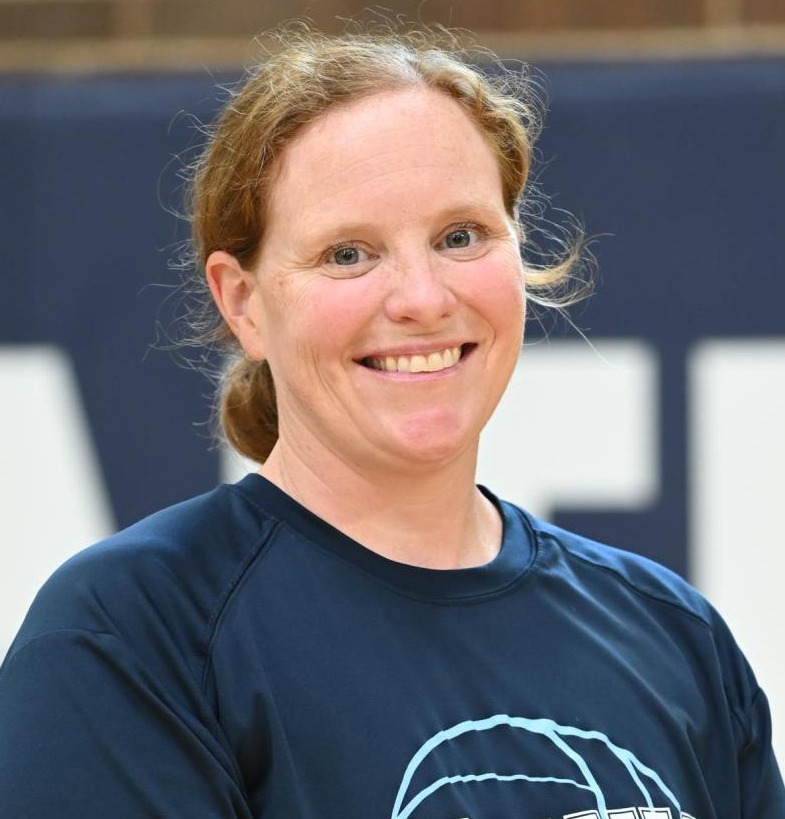 Coach Elizabeth Owen