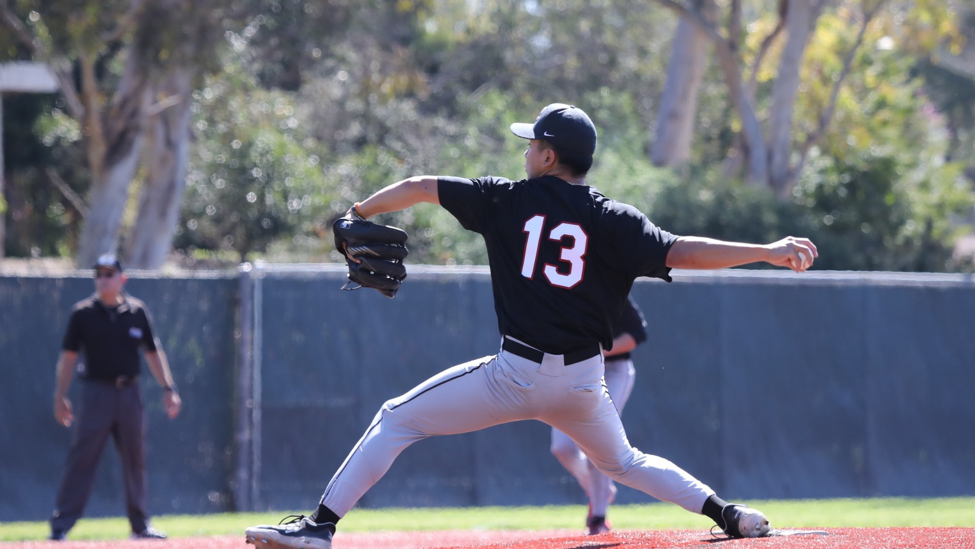 Matthew Kuromoto Pitching