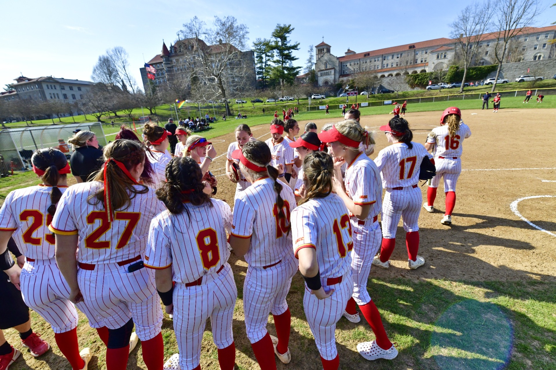 Softball  huddle shot