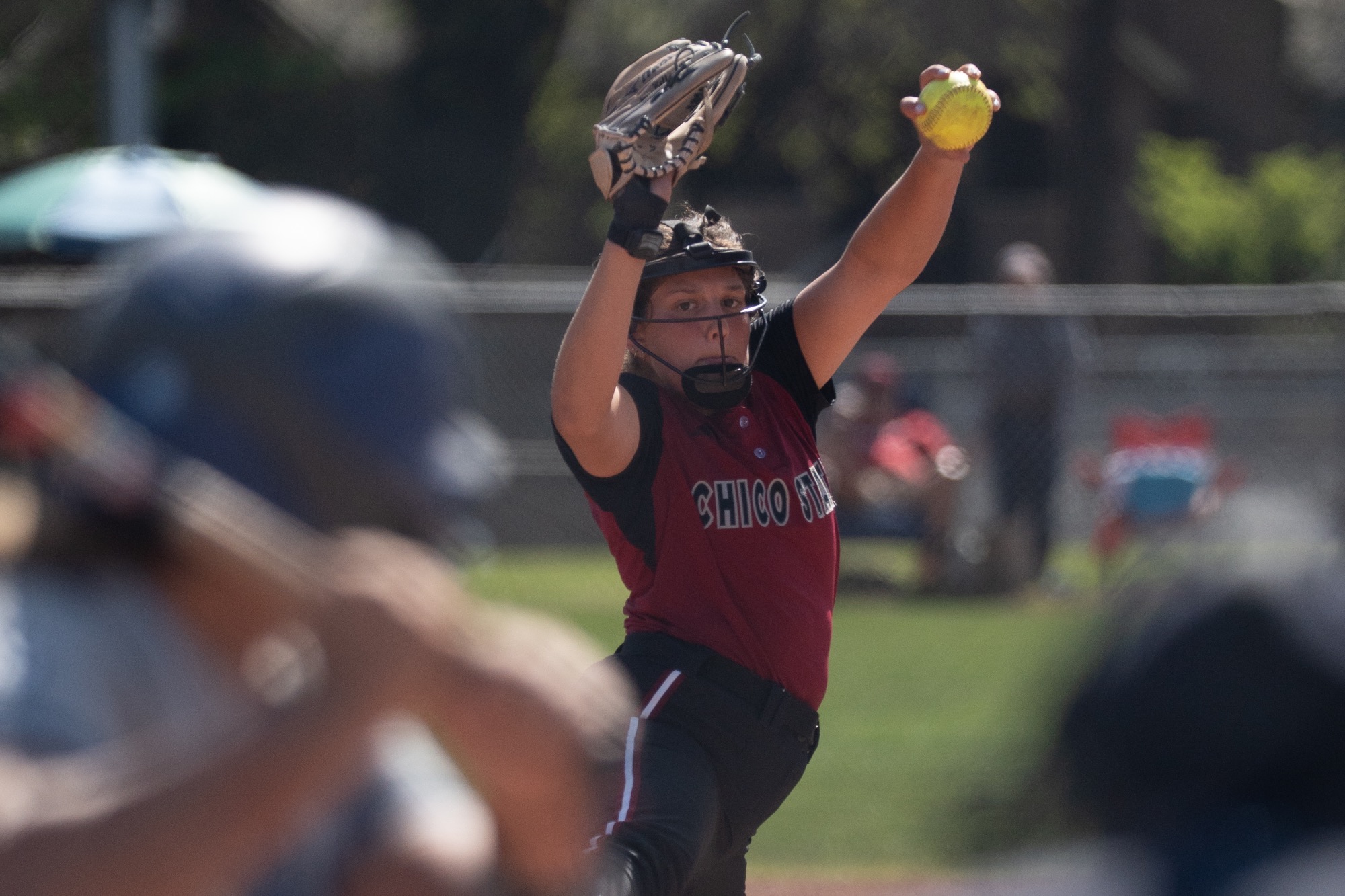Bella Tavares pitching to the CSUSM Cougars 2026