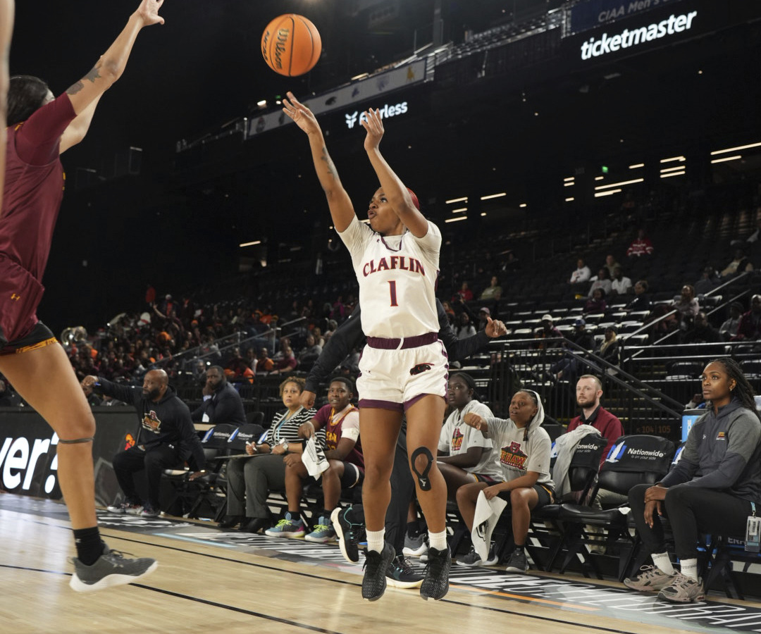 Nya Morris vs. Shaw at CIAA Quarterfinals