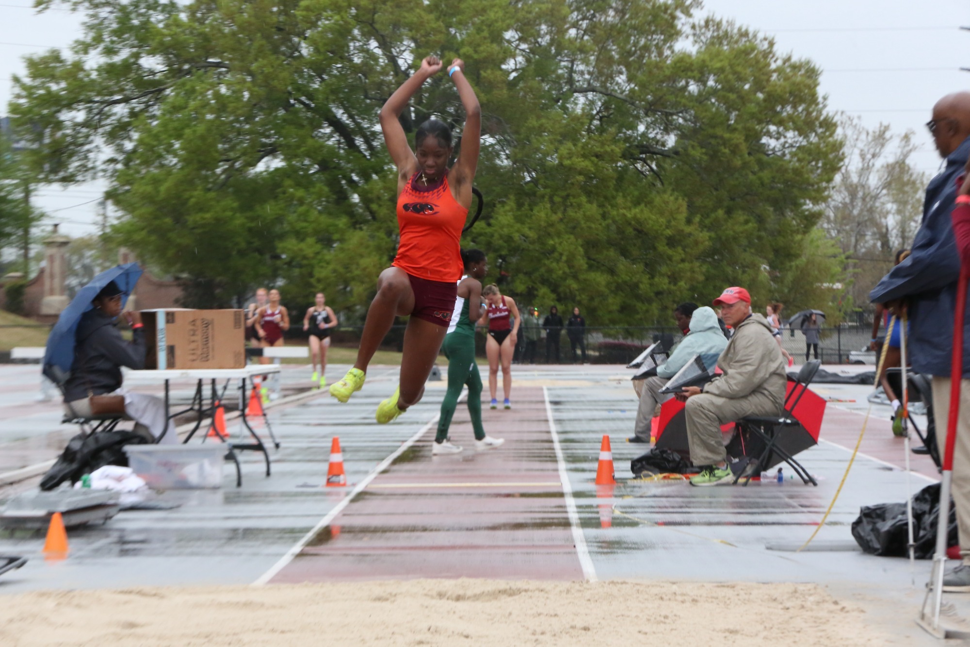 Jhnyia Knuckles at Weems-Baskin 